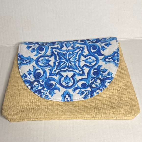 Dolce & Gabbana Straw and Fabric Clutch Light Blue Collection NWOT Beautiful - Picture 1 of 10